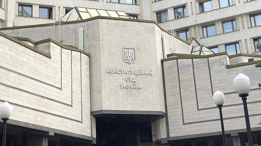 КС отложил рассмотрение вопроса о земле из-за отсутствия кворума