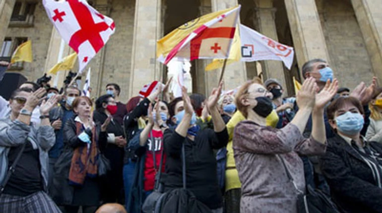 Выборы, что лишь усугубили кризис: будет ли в Грузии новый майдан