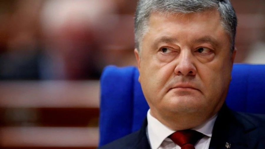 Картини Порошенка: його адвокати подали до суду на Венедіктову