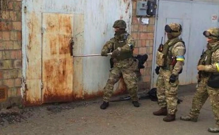 Шкіряк заявив про арсенал зброї у людини Семенченка і відморозків