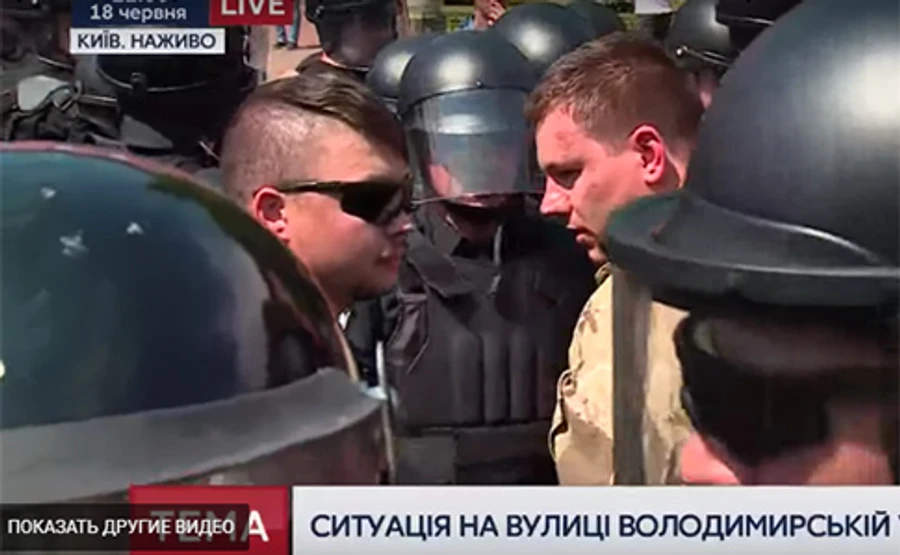 Конфлікт противників Маршу рівності з поліцією: є затримані