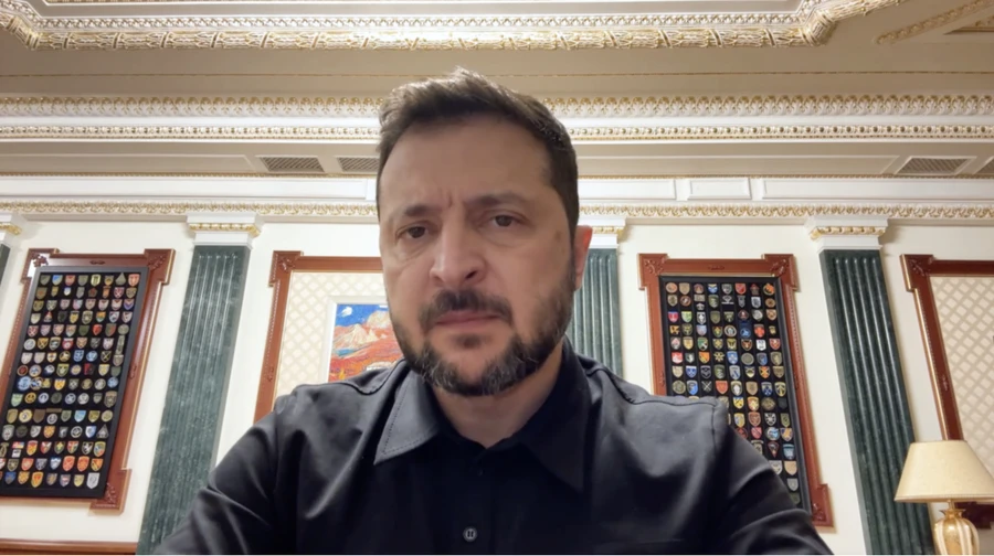 Зеленський: Якщо місцева влада не може подолати критичні проблеми, будуть рішення щодо них