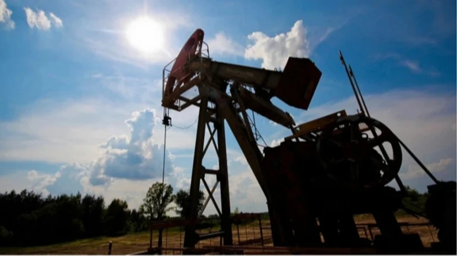 Russia will divert export oil to refineries amid fuel shortage concerns, Reuters says