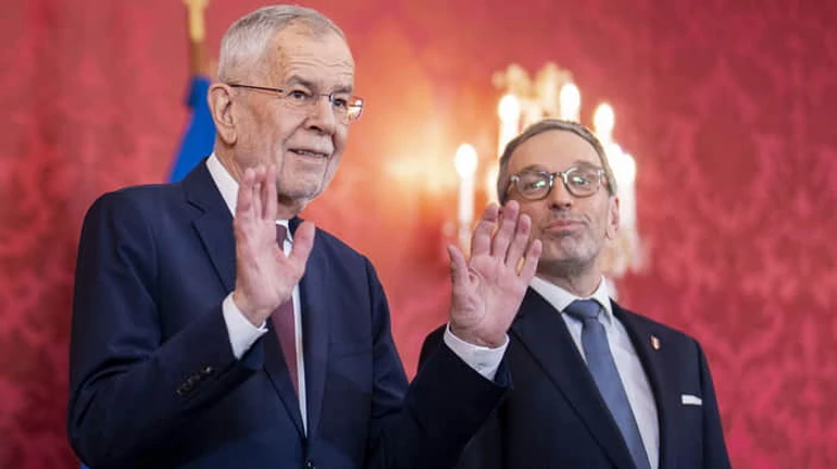 Бунт проти ультраправих: як Австрія уникла приходу до влади проросійської партії