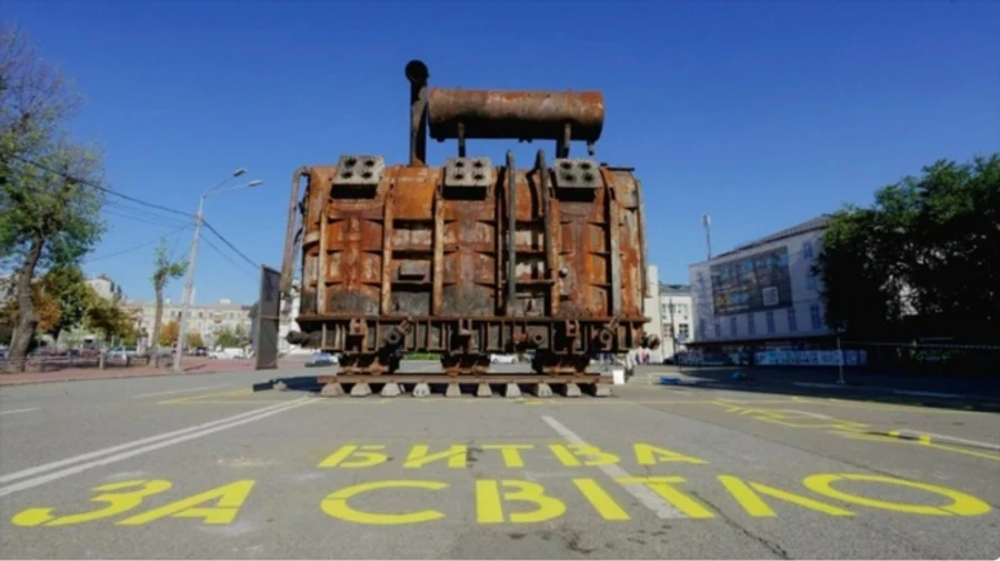 Thermal power station equipment destroyed by Russians is put on display in Kyiv – photos