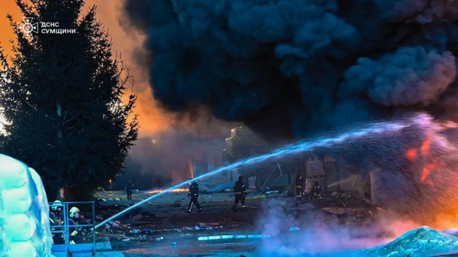 Russians attack Sumy and Dnipropetrovsk oblasts, causing fires and destruction – photos, video