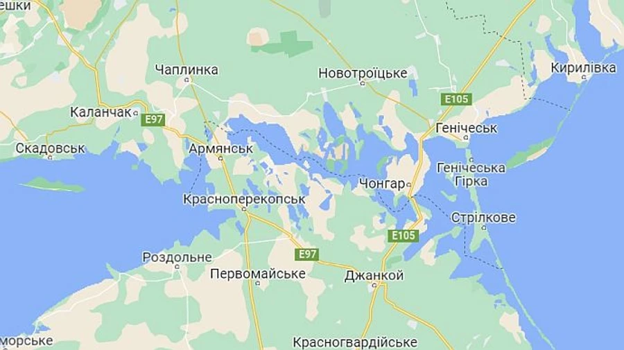 Russians say Ukraine attempted to destroy railway connecting Kherson Oblast and Crimea