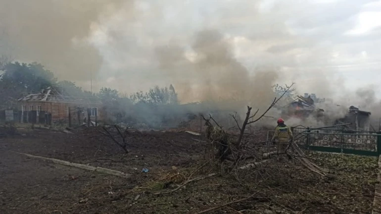 Russia strikes Orikhove with guided air bombs: one person killed, one injured