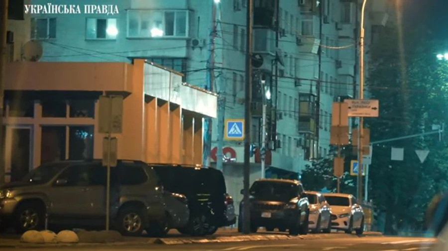 УП знайшла кілька ресторанів у Києві, які частують чиновників під час комендантської години