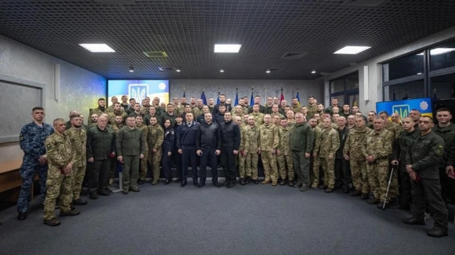 Более 130 работников системы МВД получили государственные награды