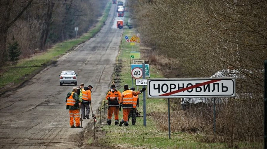 В зоні ЧАЕС знайшли нові туристичні локації, але поки міряють радіацію