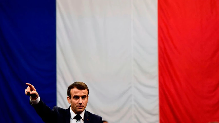 Франція попередила Росію про серйозні наслідки в разі ескалації ситуації в Україні