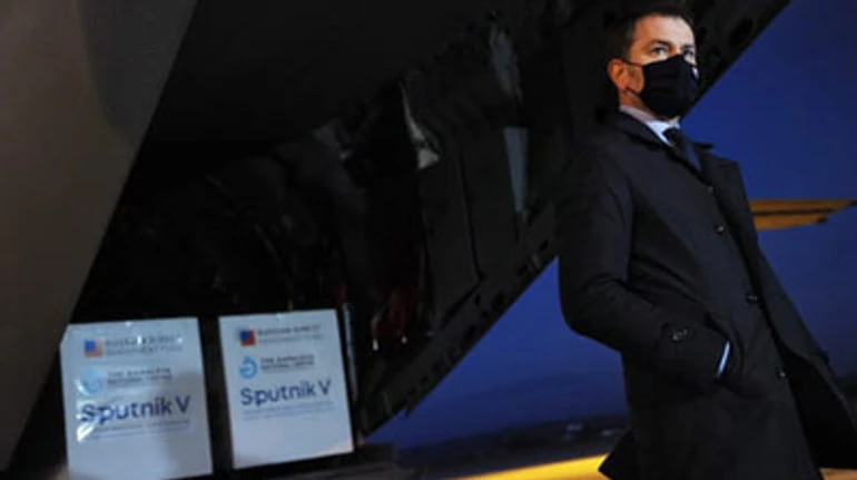 Вакцина популизма: почему премьер Словакии стал сторонником российского Спутника