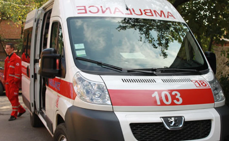 Поліція покарала жартівника з коронавірусом за виклик медиків