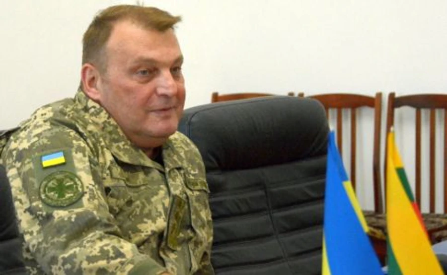 Посади начальника Генштабу і головнокомандувача ЗСУ розділять