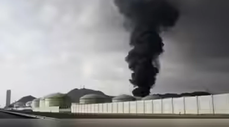 Іран атакував нафтосховища у порту ОАЕ