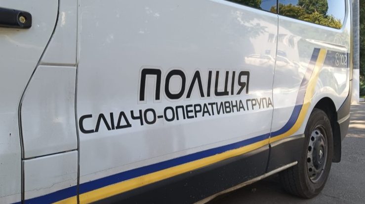 В Одесі 12-річна дівчинка вистрибнула з 7 поверху: розслідується самогубство