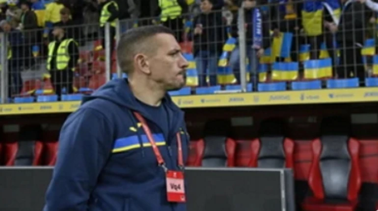 Офіцер безпеки збірної України: УЄФА забороняє проходити на стадіон із фотографіями загиблих героїв