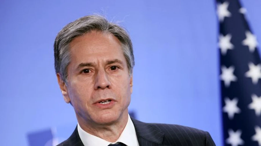 Blinken explains how best to respond to Putin's aggression in Ukraine