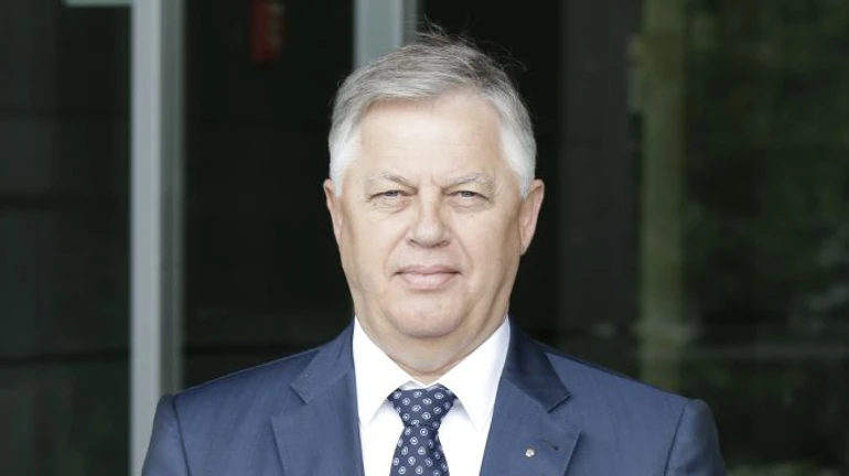 Ukraine's Security Service serves leader of banned Communist party with notice of suspicion and describes his escape to Russia