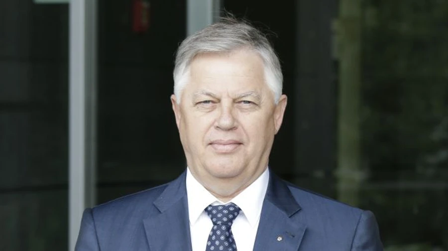 Ukraine's Security Service serves leader of banned Communist party with notice of suspicion and describes his escape to Russia