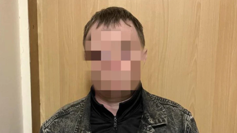 В Киеве ограбили мать пограничника, который находится вплену