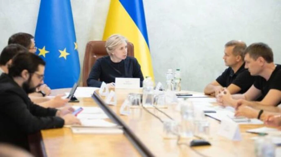 Переселенців не виселятимуть на вулицю зі шкіл - Мінреінтеграції