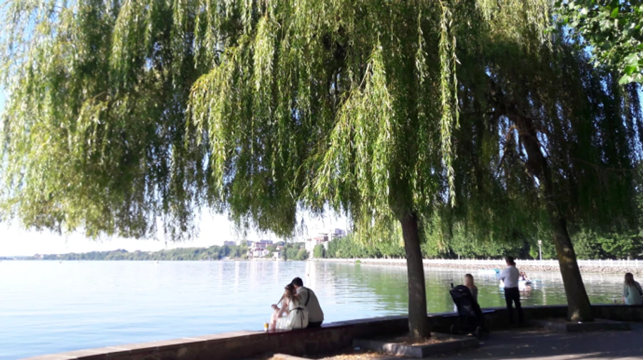 В последний день июня будет тепло, местами дожди