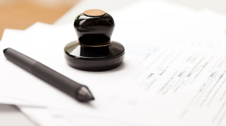 Верховна Рада дозволила змінювати по батькові