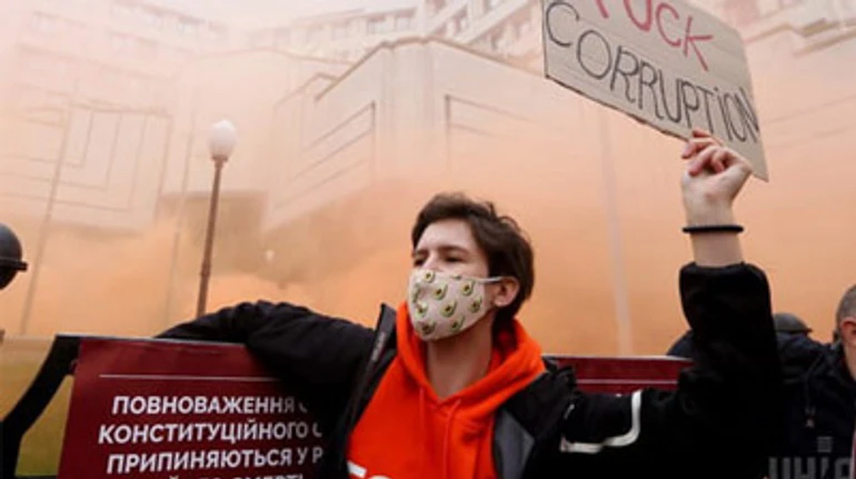 Конституційне оздоровлення: як Молдові та Вірменії вдалося перезавантажити КС