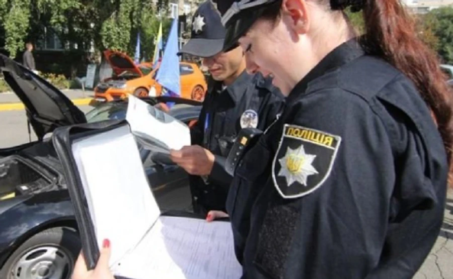 Рада отменила штрафные баллы за нарушение ПДД