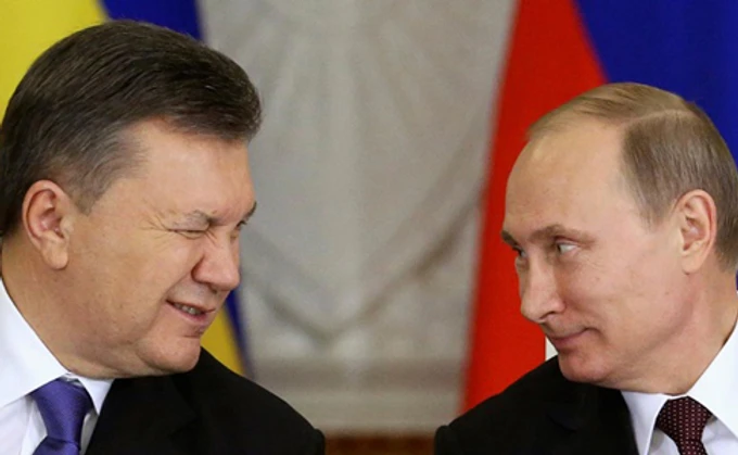 Путін наказав охороняти Януковича – Кремль