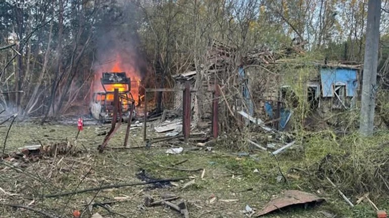 Russians launch missile strike on Sumy Oblast village, killing two
