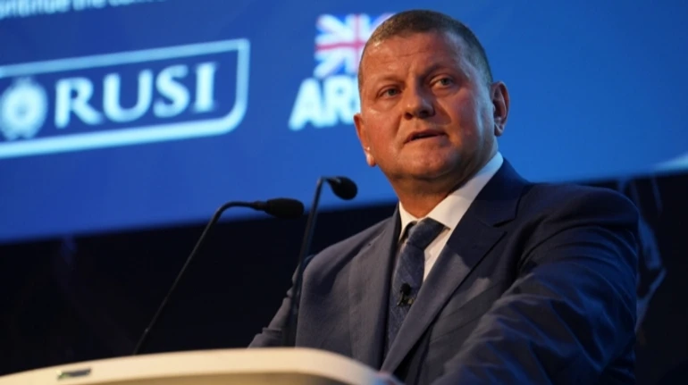 У Залужного заперечують, що він має плани звільнятися: Нічого не змінилося