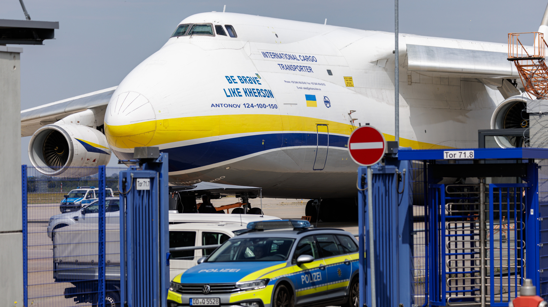 Welt: bus driver may have knocked down drone found near Ukrainian aircraft in Leipzig