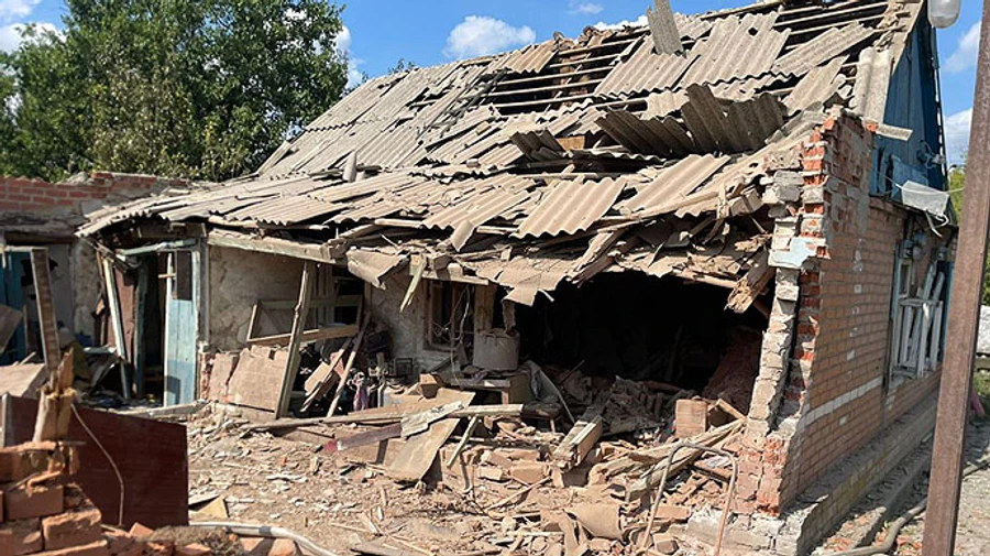 Окупанти понад 1300 разів вдарили по лінії зіткнення на Донеччині: є загиблий і поранені − ОВА 