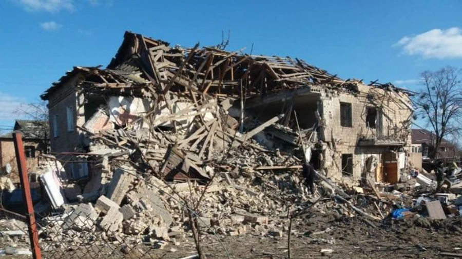 Russians shell Novi Petrivtsi: child killed, four other people injured, multi-storey building destroyed