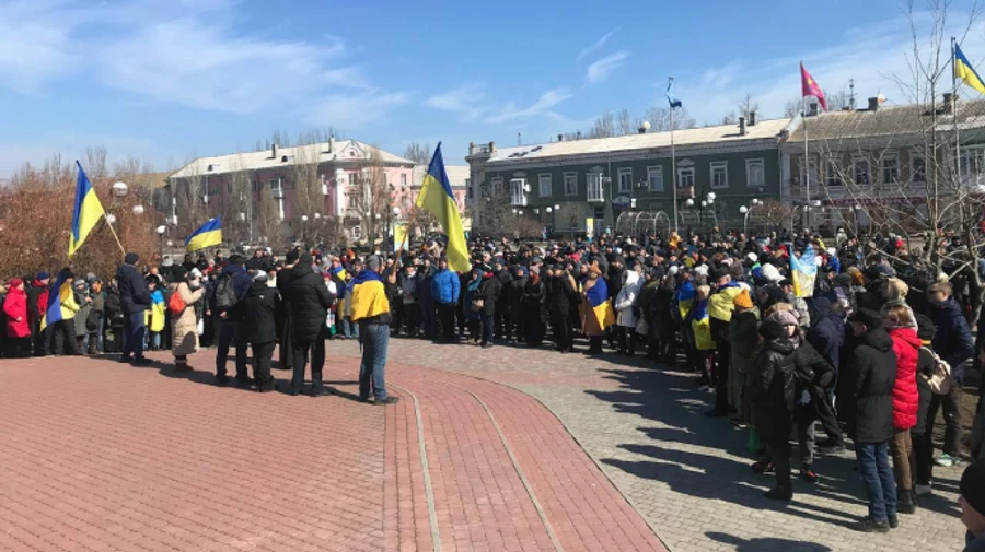 Бердянськ – це Україна: в окупованому місті мітингують тисячі людей