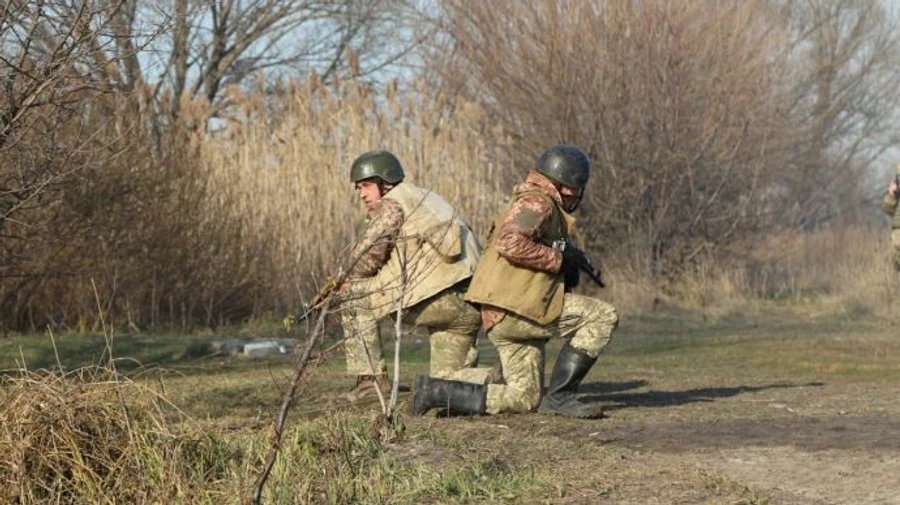 Біля Світлодарська окупанти відкрили вогонь з гранатометів