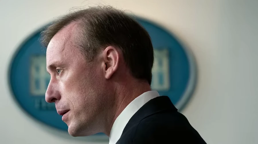 White House takes account of Russia's actions when providing aid to Ukraine, but that's not decisive