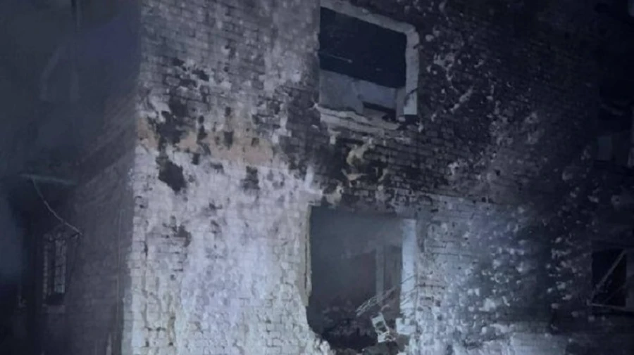 Росіяни вдарили по Запоріжжю: 5 поранених, є руйнування 