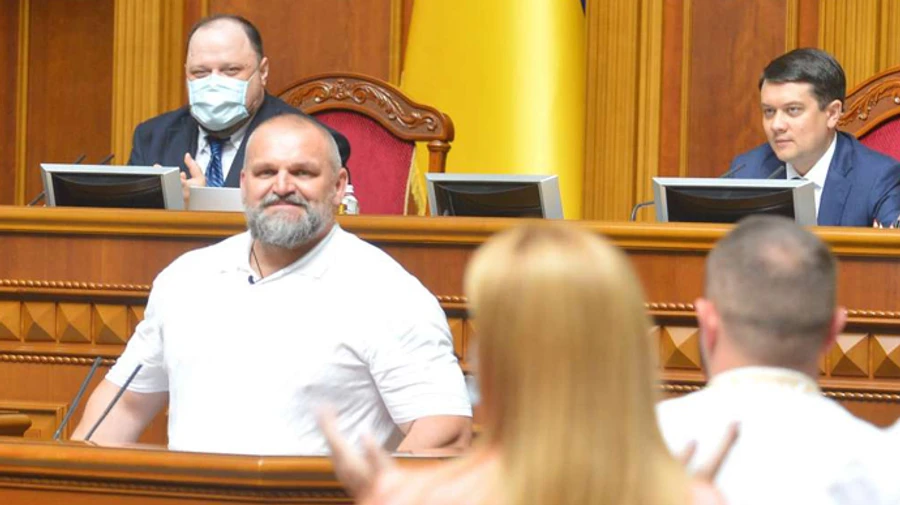 Вирастюк стал членом фракции Слуга народа