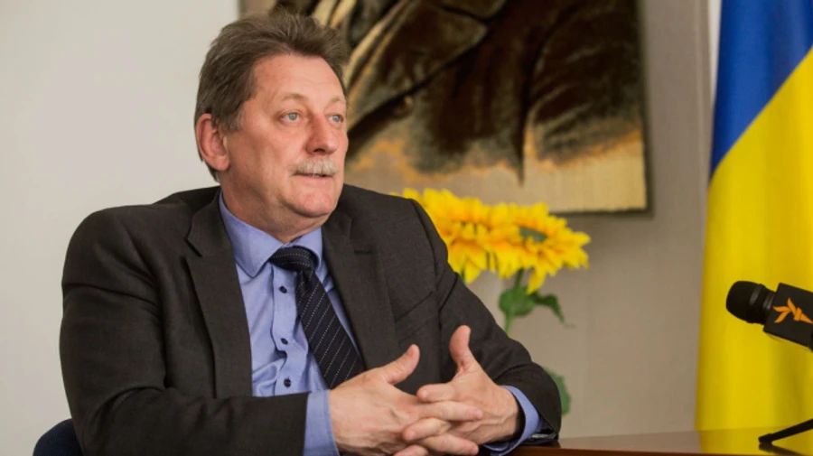 Украинского посла вернули в Минск