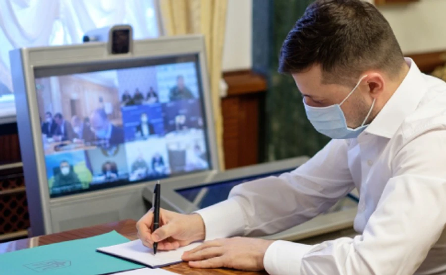 Зеленський: Наша мета – 50 мільйонів масок