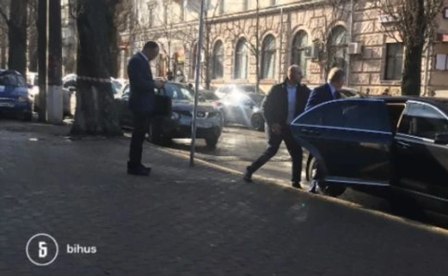 НАБУ назвало таємницею причину візиту Ахметова в бюро 