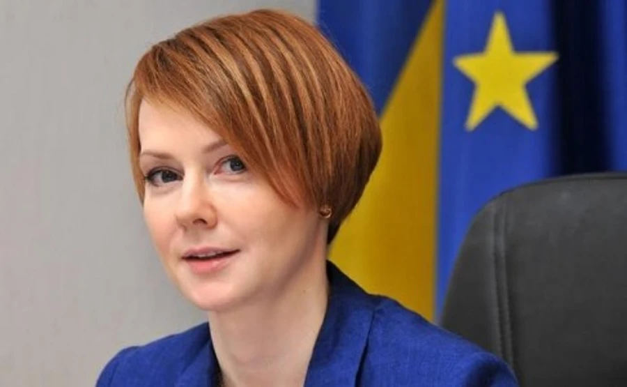 Зеркаль говорит, что Ермак рекомендовал ей прекратить медиаактивность