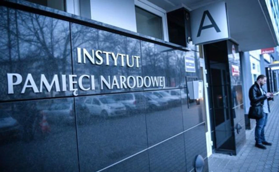 Закон про Інститут Нацпам'яті не буде заморожено – Мін'юст Польщі