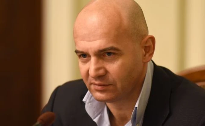Кононенко сложил функции замглавы фракции. Временно