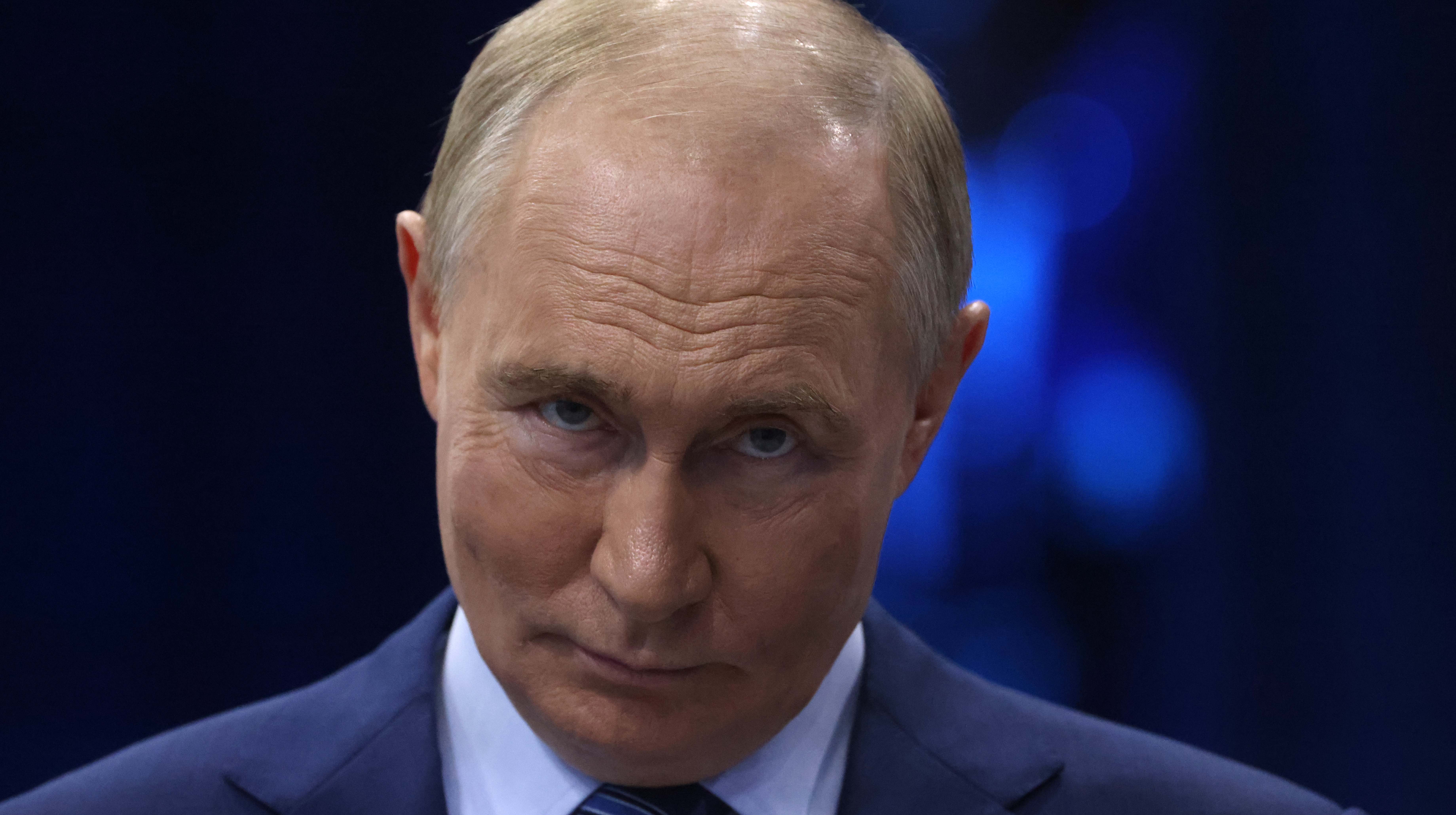 Putin says Russia not interested in returning to G7