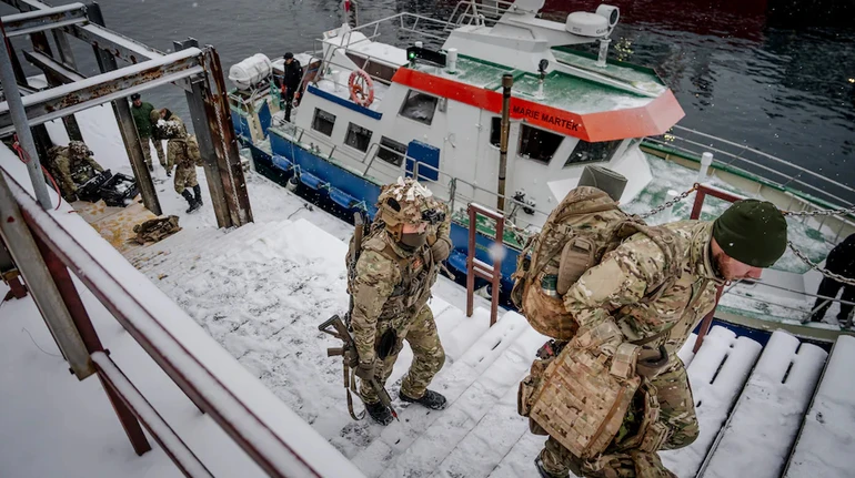 Датским военным приказали быть готовыми к бою в Гренландии – СМИ